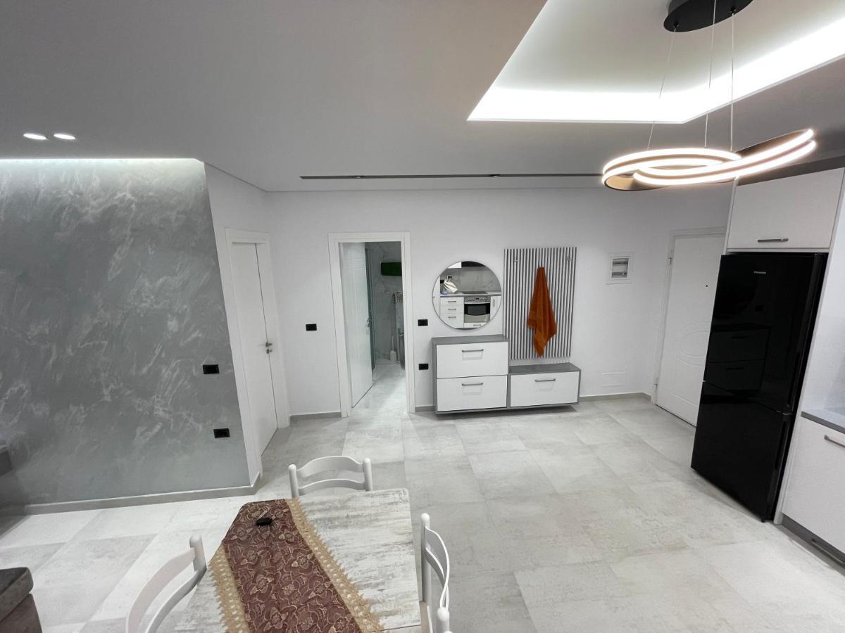 Alpha Lux Apartment Sarandë Exteriér fotografie